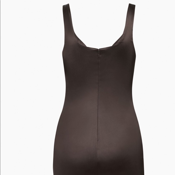 Ten By Babaton satin v neck mini dress black, size 0 - Picture 3 of 14